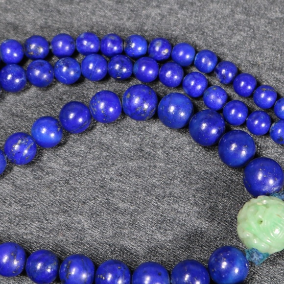 vintage long genuine green jade and lapis beaded necklace with 14K clasp - Picture 9 of 12